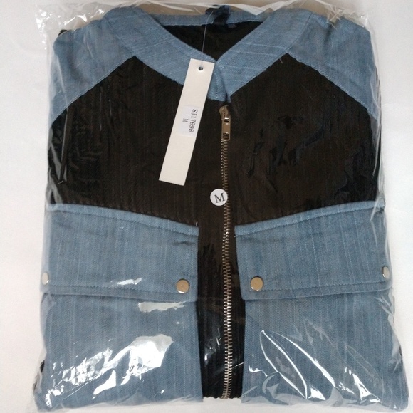 Mesh jean flare dress with belt. - Picture 3 of 8